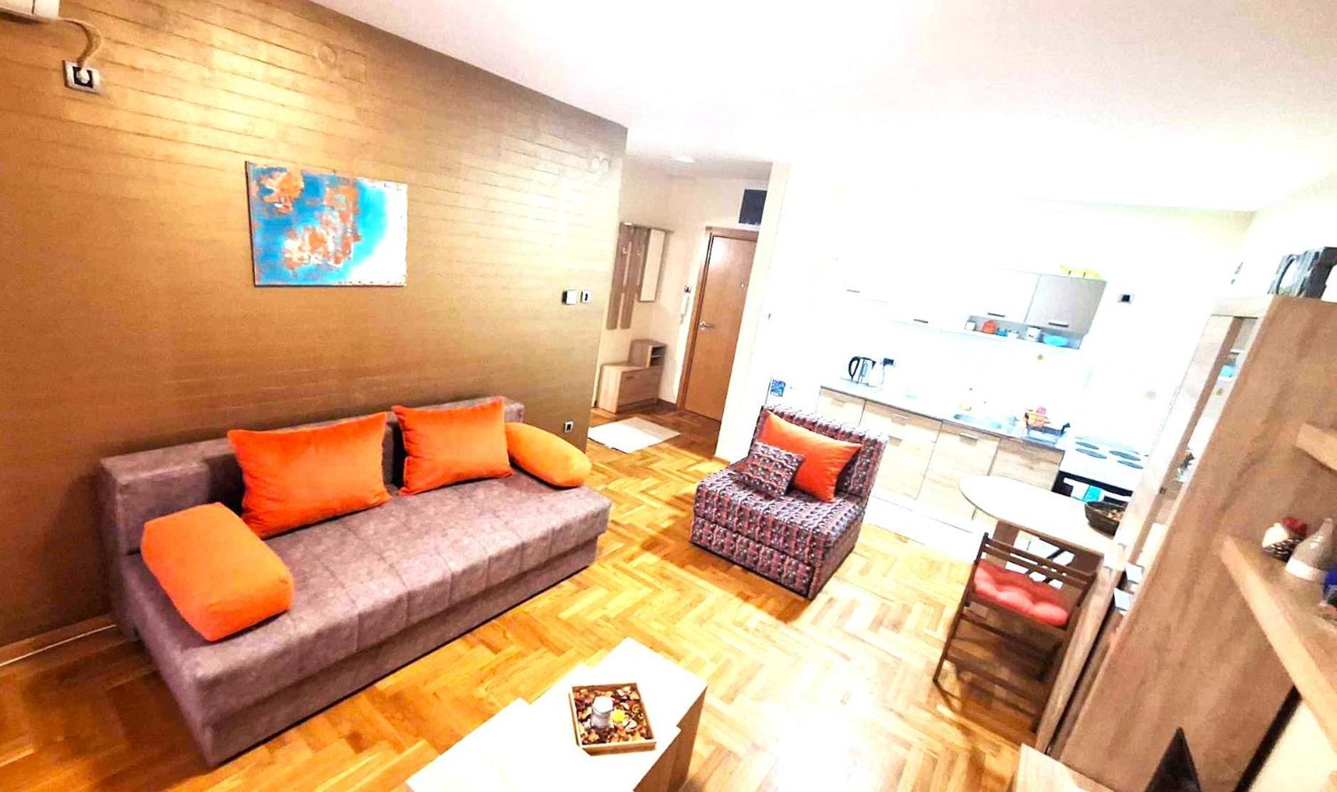 Apartment Vas Raj Novi Sad Bagian luar foto