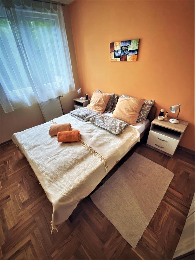 Apartment Vas Raj Novi Sad Bagian luar foto